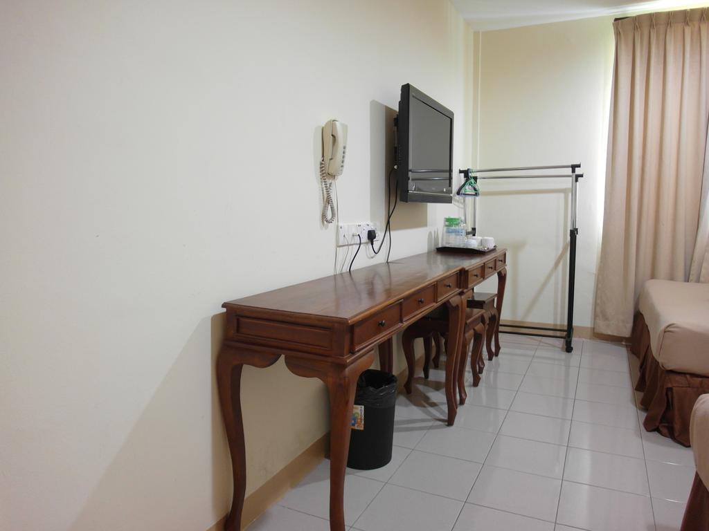 Sunnie Hotel Johor Bahru Room photo